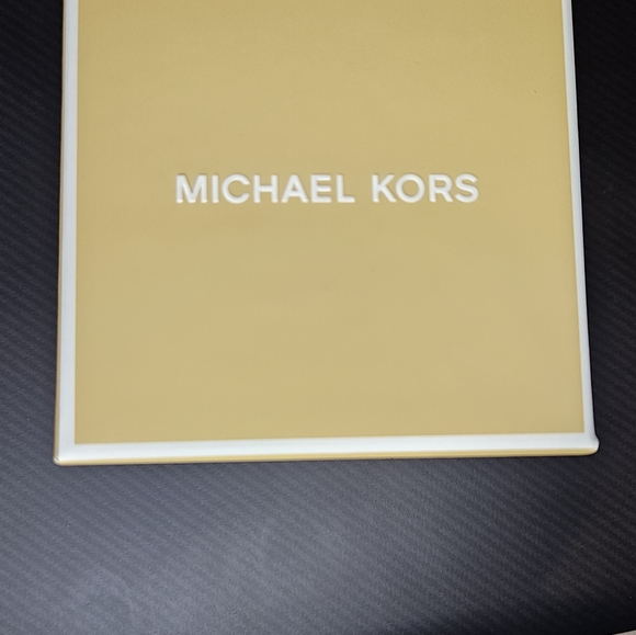 Michael Kors bracelet - Picture 3 of 4